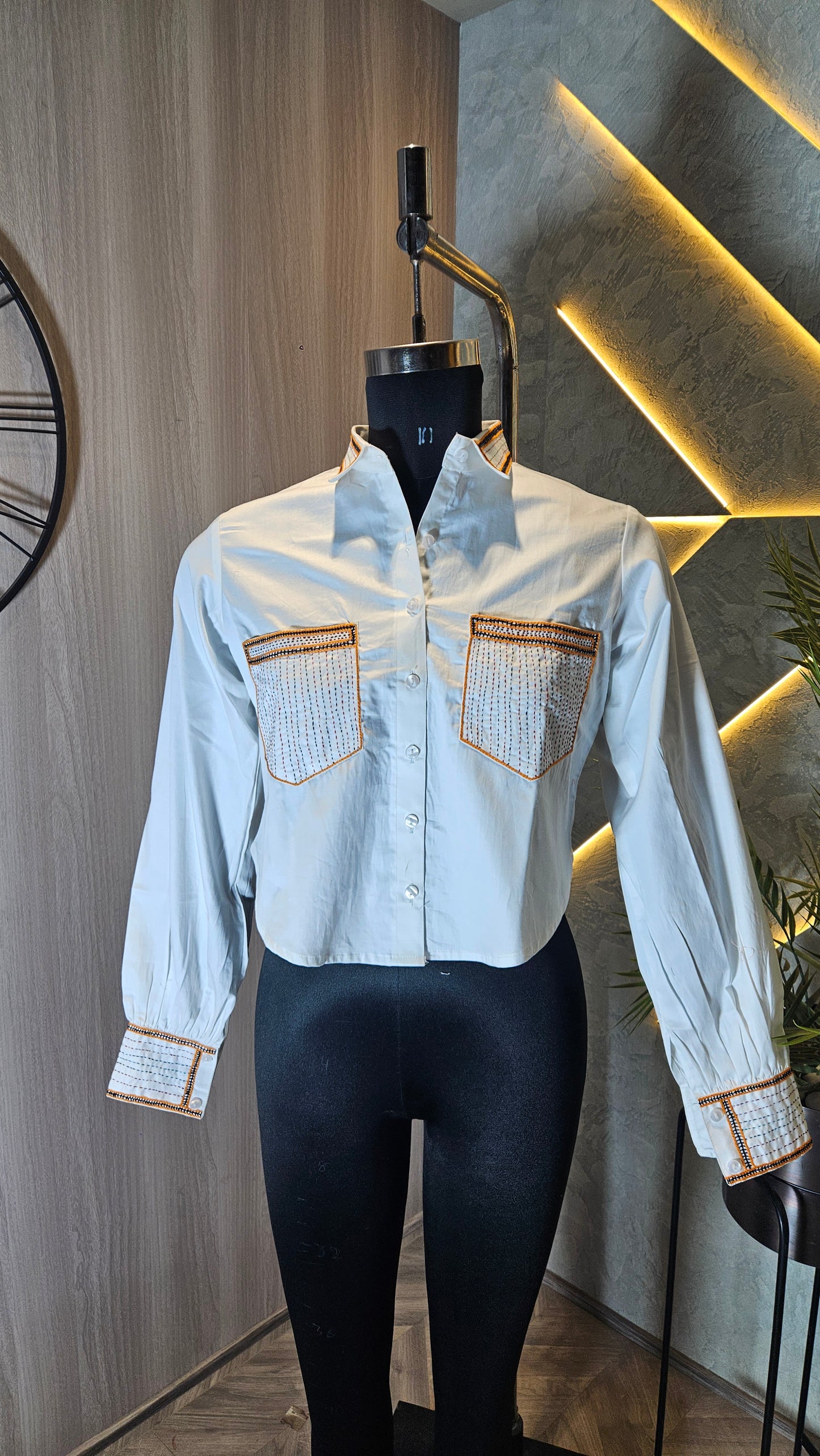 013-S-HOB premium women’s cotton shirt – Made in India