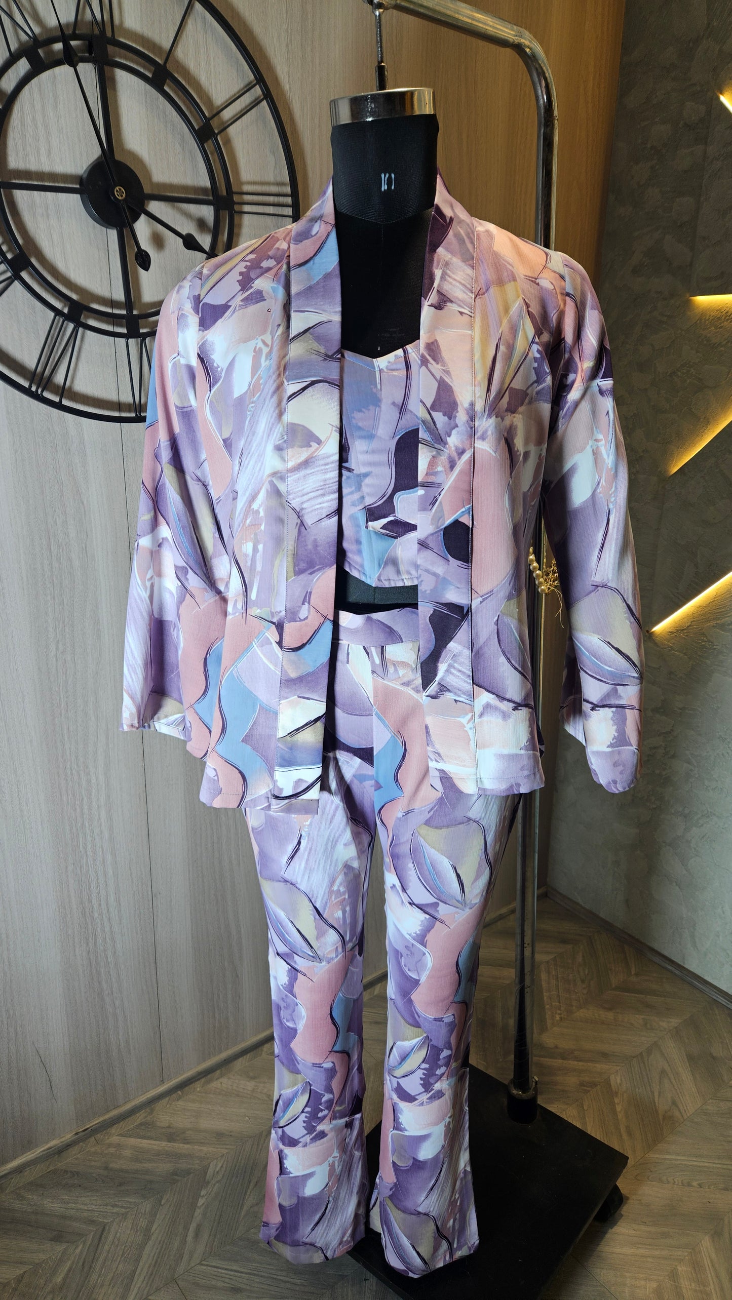 017-C-HOB Women's stylish three-piece co-ord set – Made in India