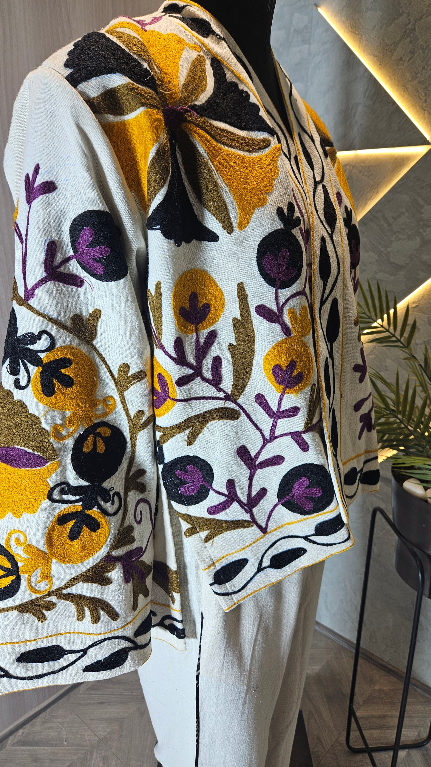 030-J-HOB Hand-Embroidered Bohemian Cotton Jacket – Made in India