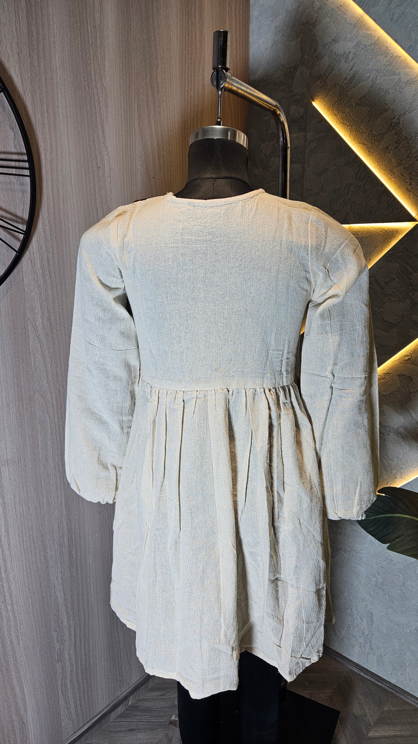 061-D-HOB exquisite handcrafted ethnic top  – Made in India