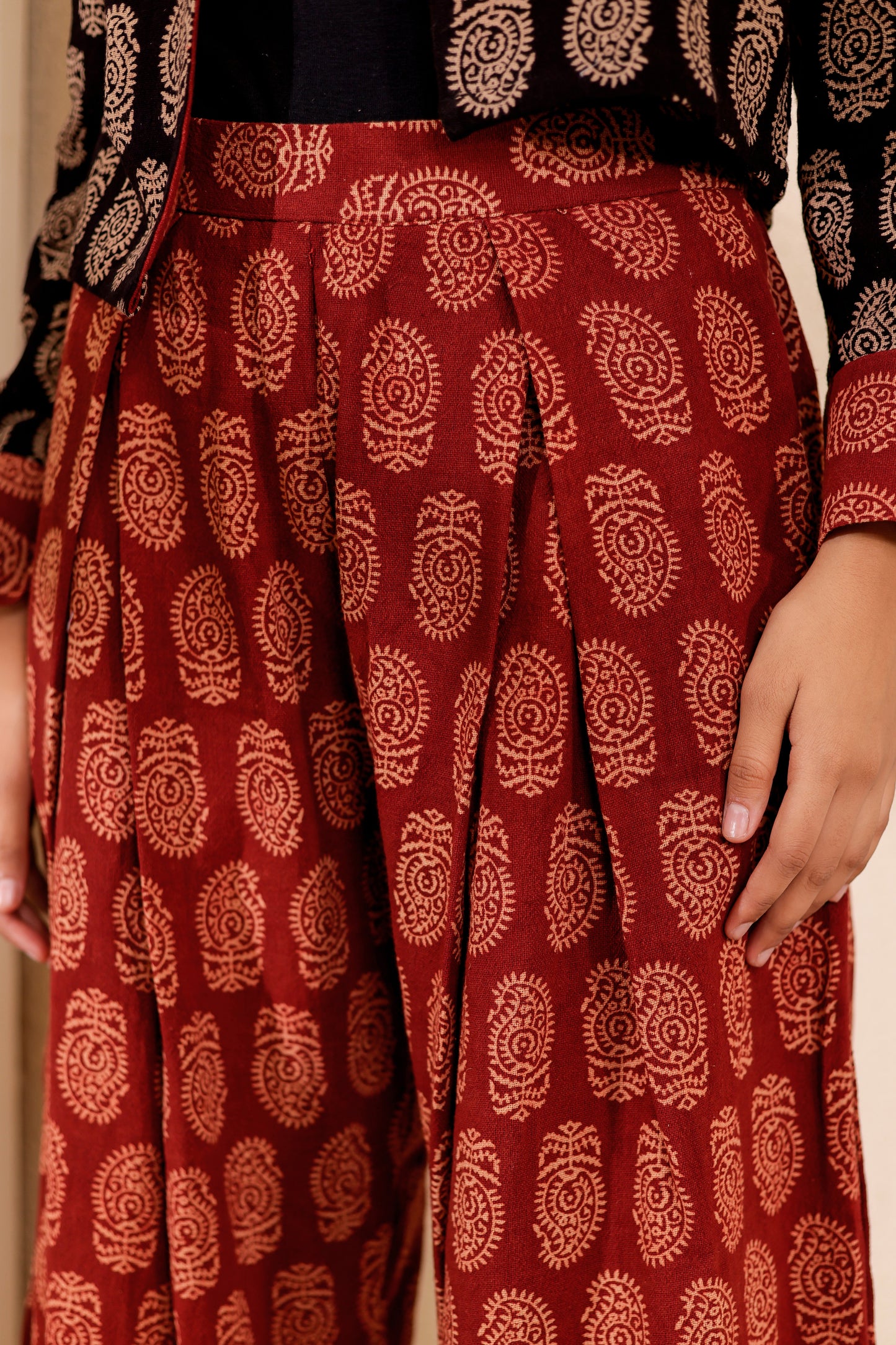 0191-C-HOB- Handblock Printed Boho-Chic Cotton Jacket - Made in india