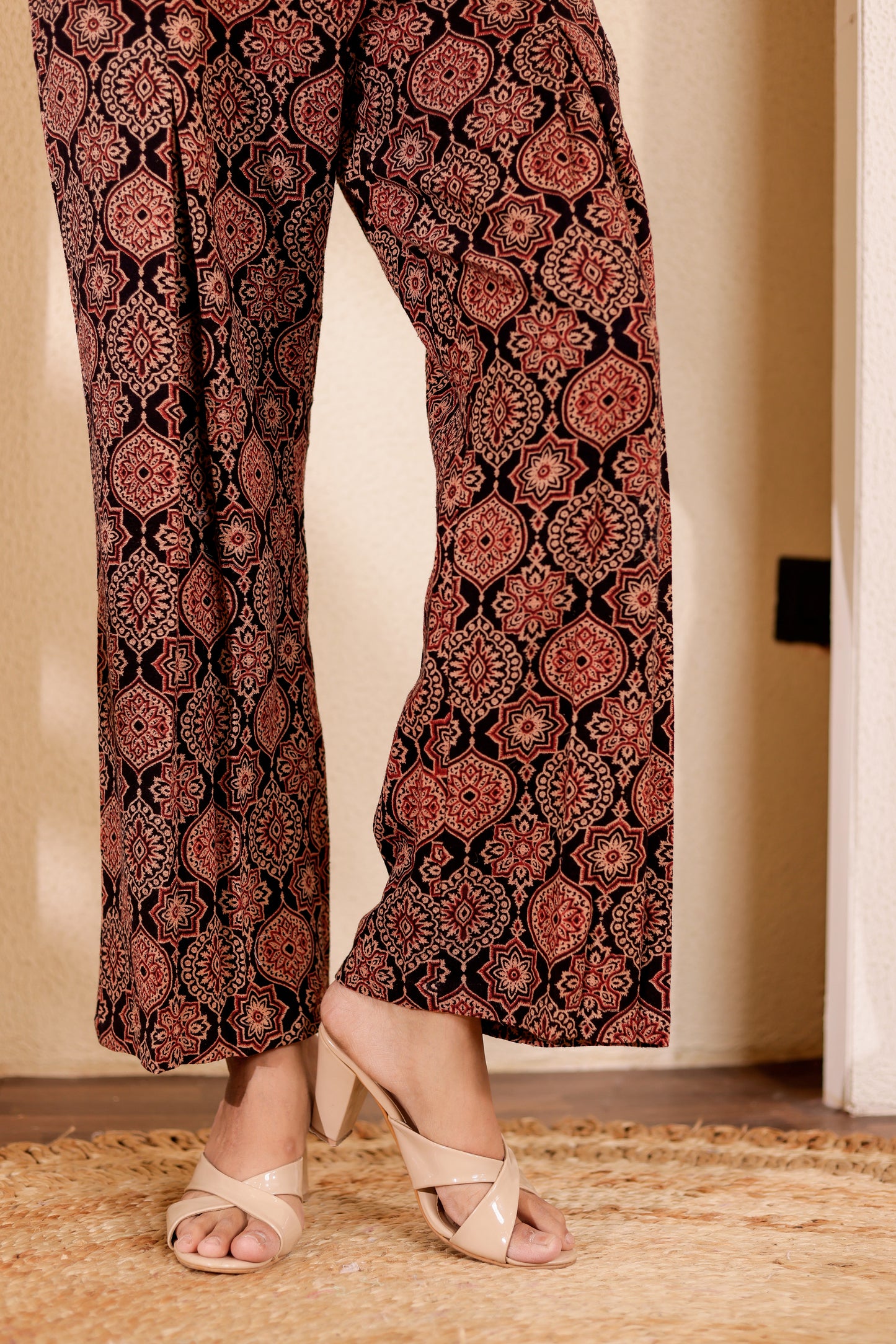 0188-C-HOB-Handcrafted Ajrakh Print Sleeveless Cotton Top - Made in india