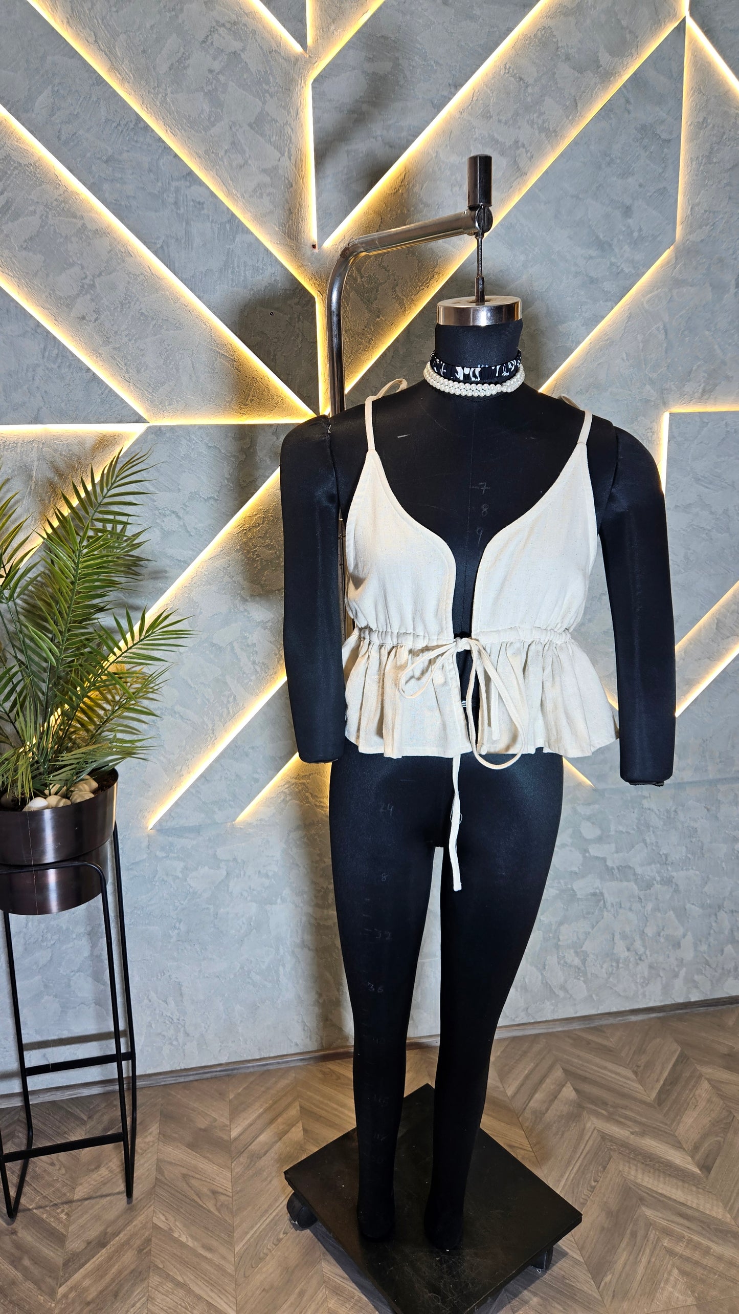 04-T-HOB Women’s Casual Sleeveless Cotton Top – Made in India