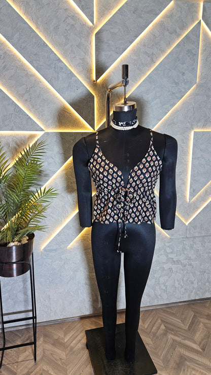 05-T-HOB women’s sleeveless crop top – Made in India