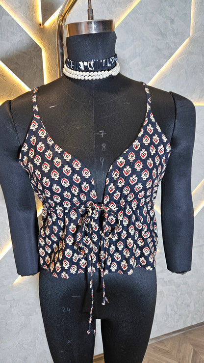 05-T-HOB women’s sleeveless crop top – Made in India