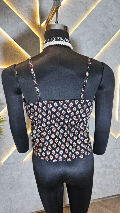 05-T-HOB women’s sleeveless crop top – Made in India