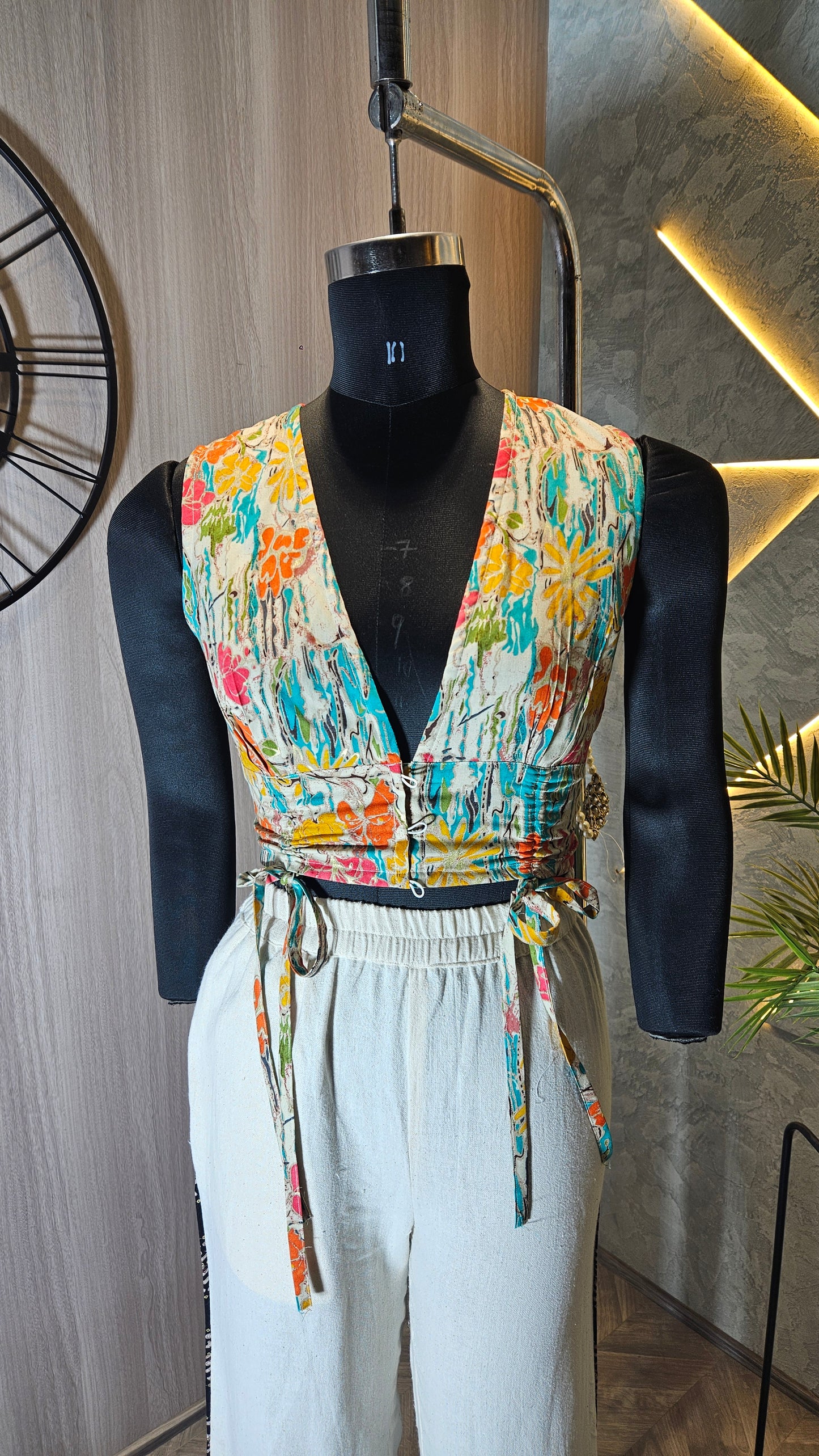 014-T-HOB women’s Handcrafted Sleeveless Wrap Top – Made in India