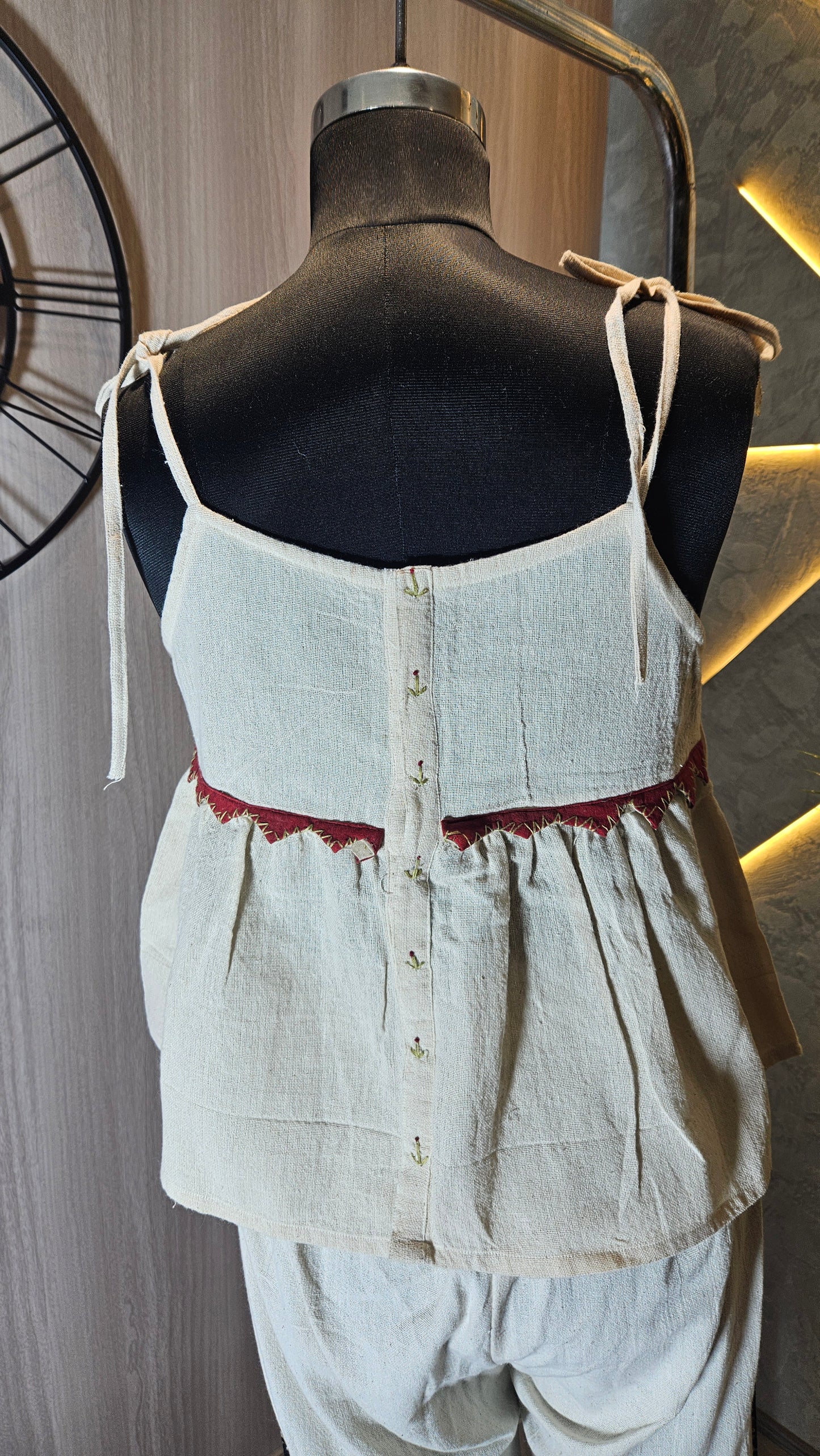 015-T-HOB Women’s Handcrafted Cotton Top – Made in India