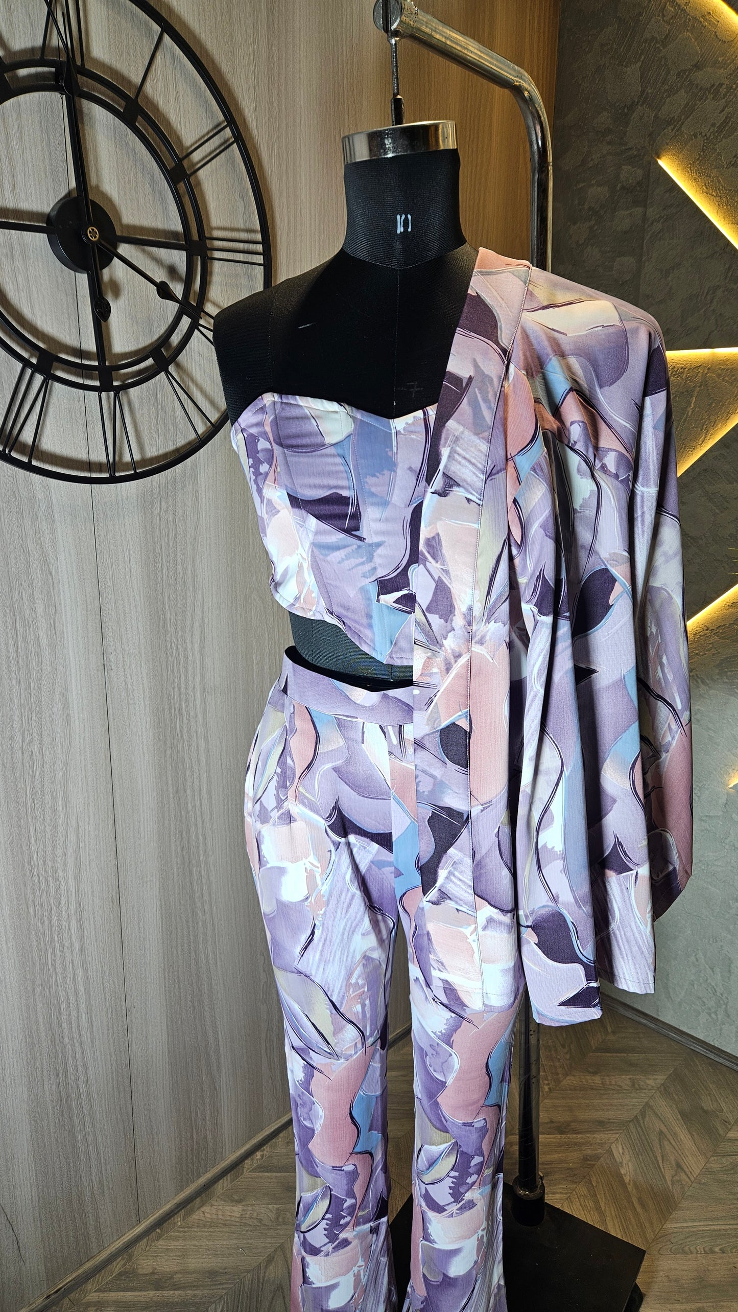 017-C-HOB Women's stylish three-piece co-ord set – Made in India