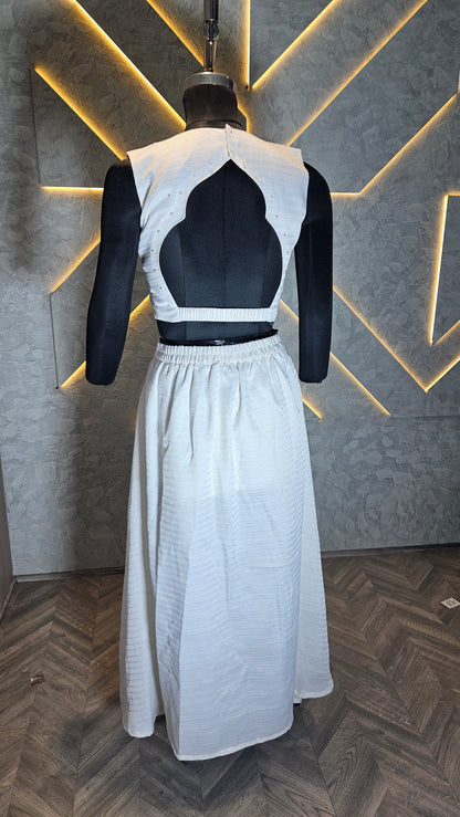 026-C-HOB Elegant Handwoven Cotton Crop Top – Sleeveless, Off-White – Made in India