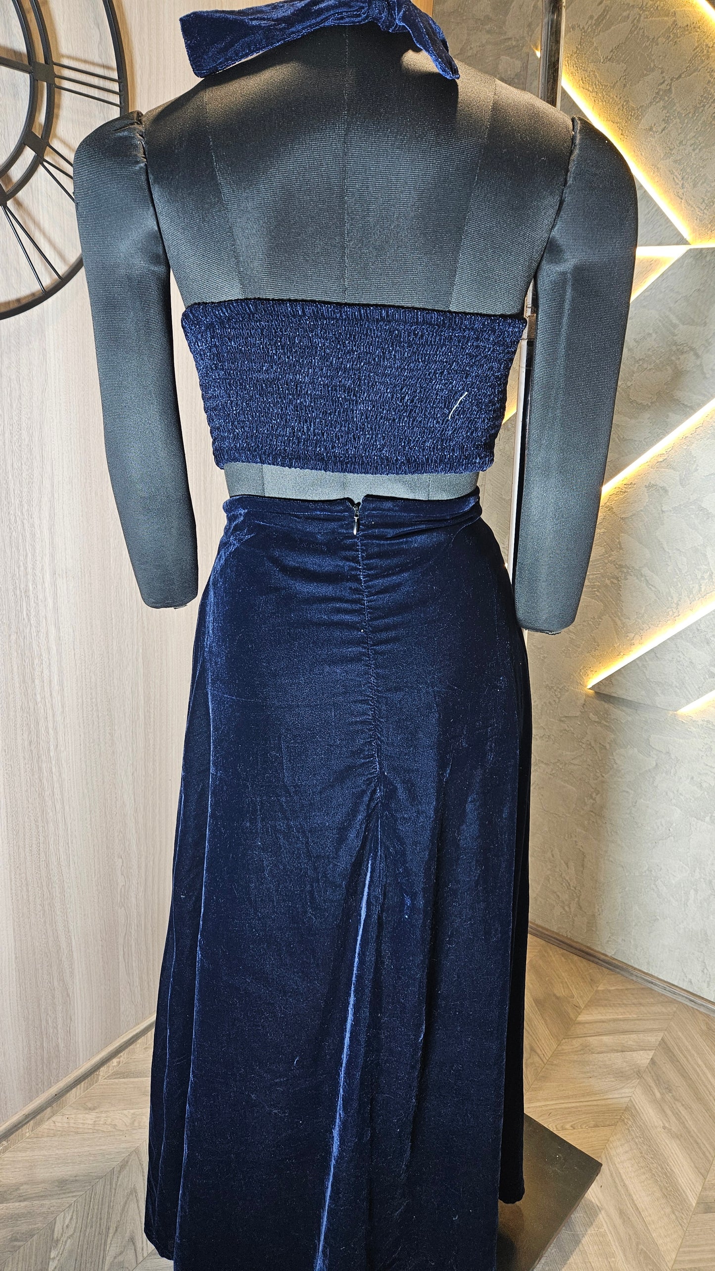 027-C-HOB Elegant Navy Blue Velvet Crop Top with High-Slit Skirt – Made in India