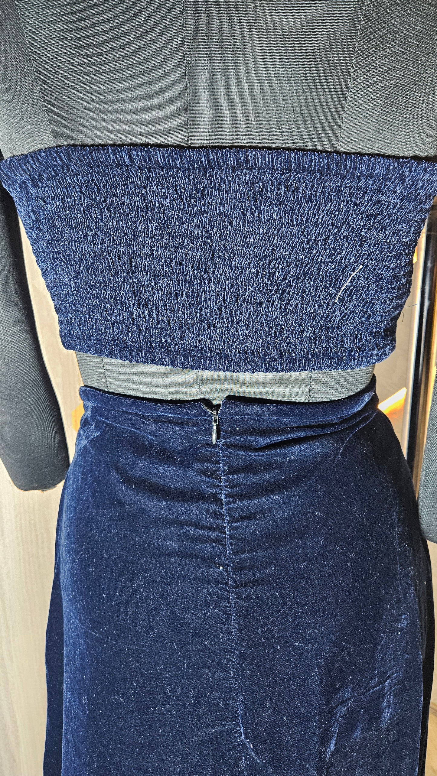 027-C-HOB Elegant Navy Blue Velvet Crop Top with High-Slit Skirt – Made in India