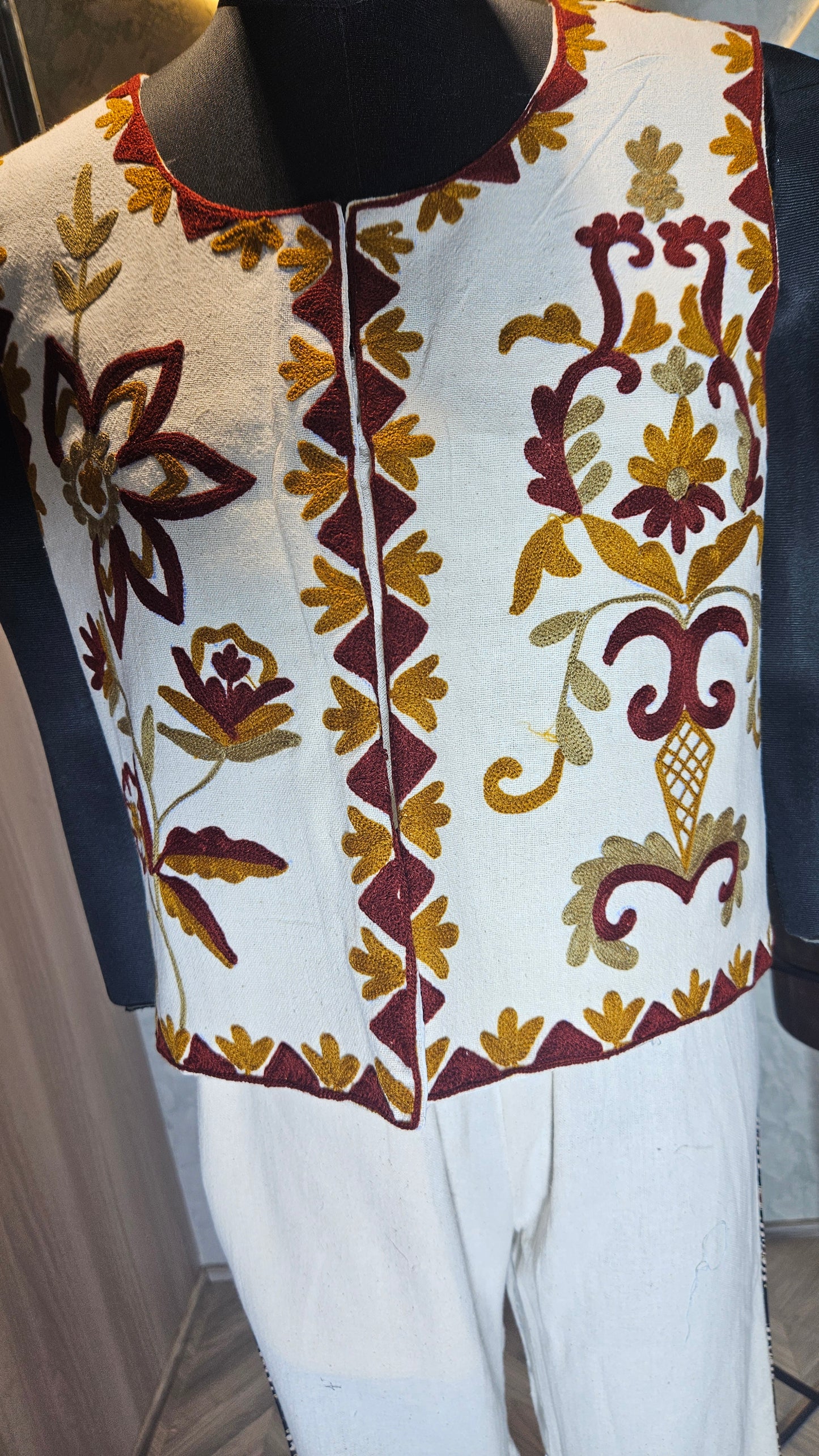 034-J-HOB Handcrafted Embroidered Boho Cotton Top – Made in India