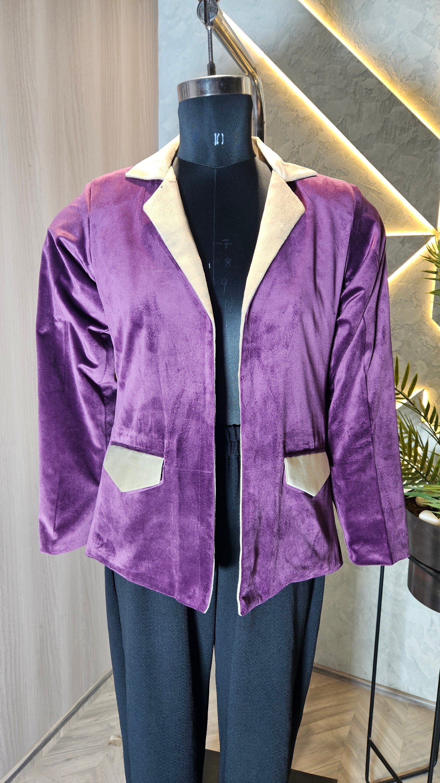 048-J-HOB Women's Velvet Blazer – Dual-Tone Classic Design – Made in India