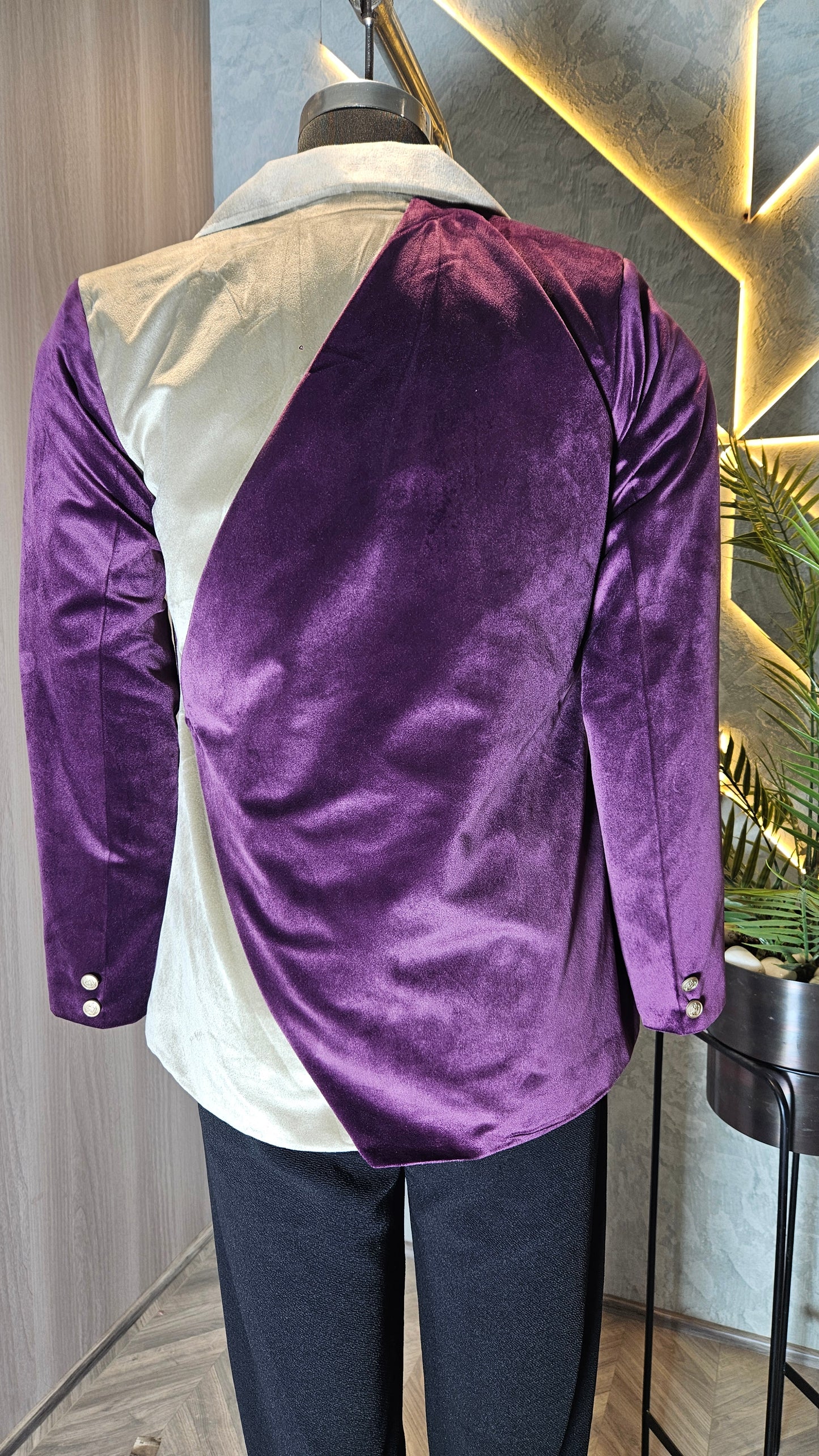 048-J-HOB Women's Velvet Blazer – Dual-Tone Classic Design – Made in India