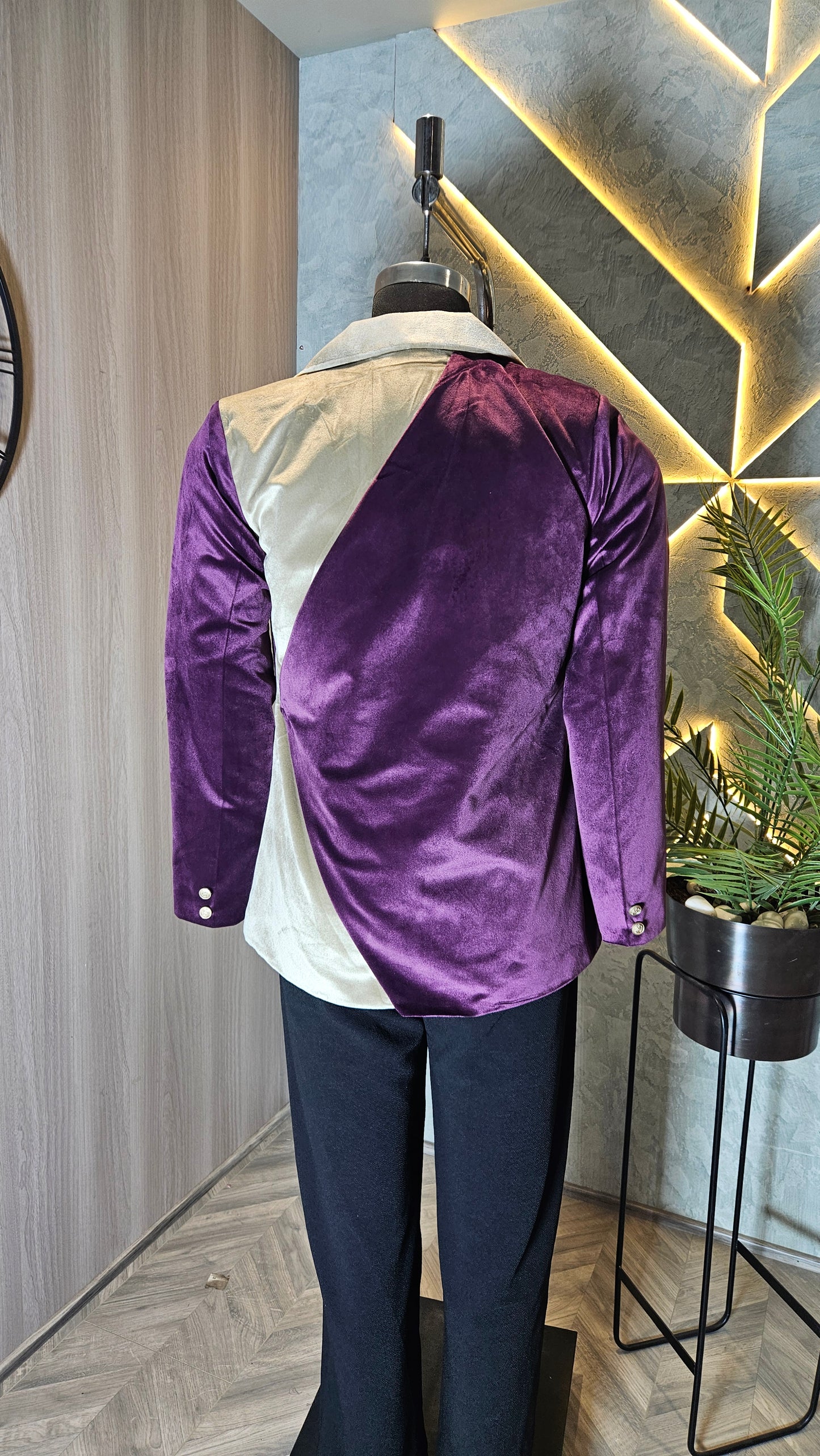 048-J-HOB Women's Velvet Blazer – Dual-Tone Classic Design – Made in India