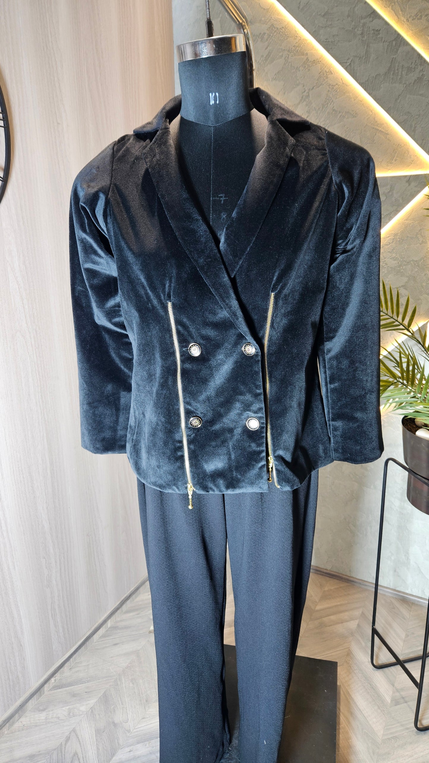 049-J-HOB Women's Velvet Double-Breasted Blazer with Gold Zipper Detailing – Made in India