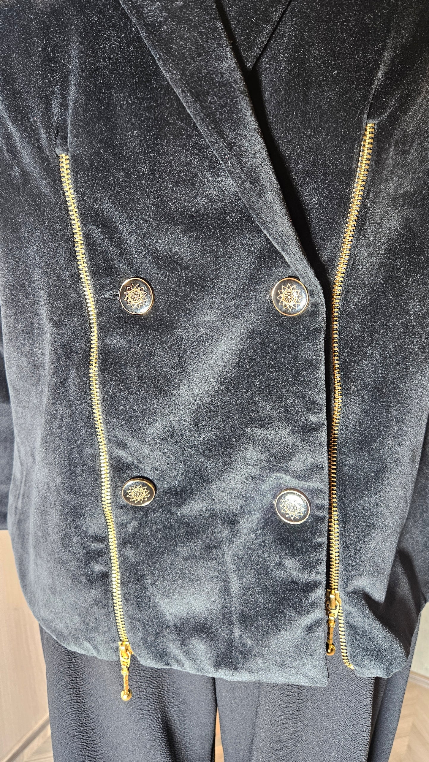 049-J-HOB Women's Velvet Double-Breasted Blazer with Gold Zipper Detailing – Made in India