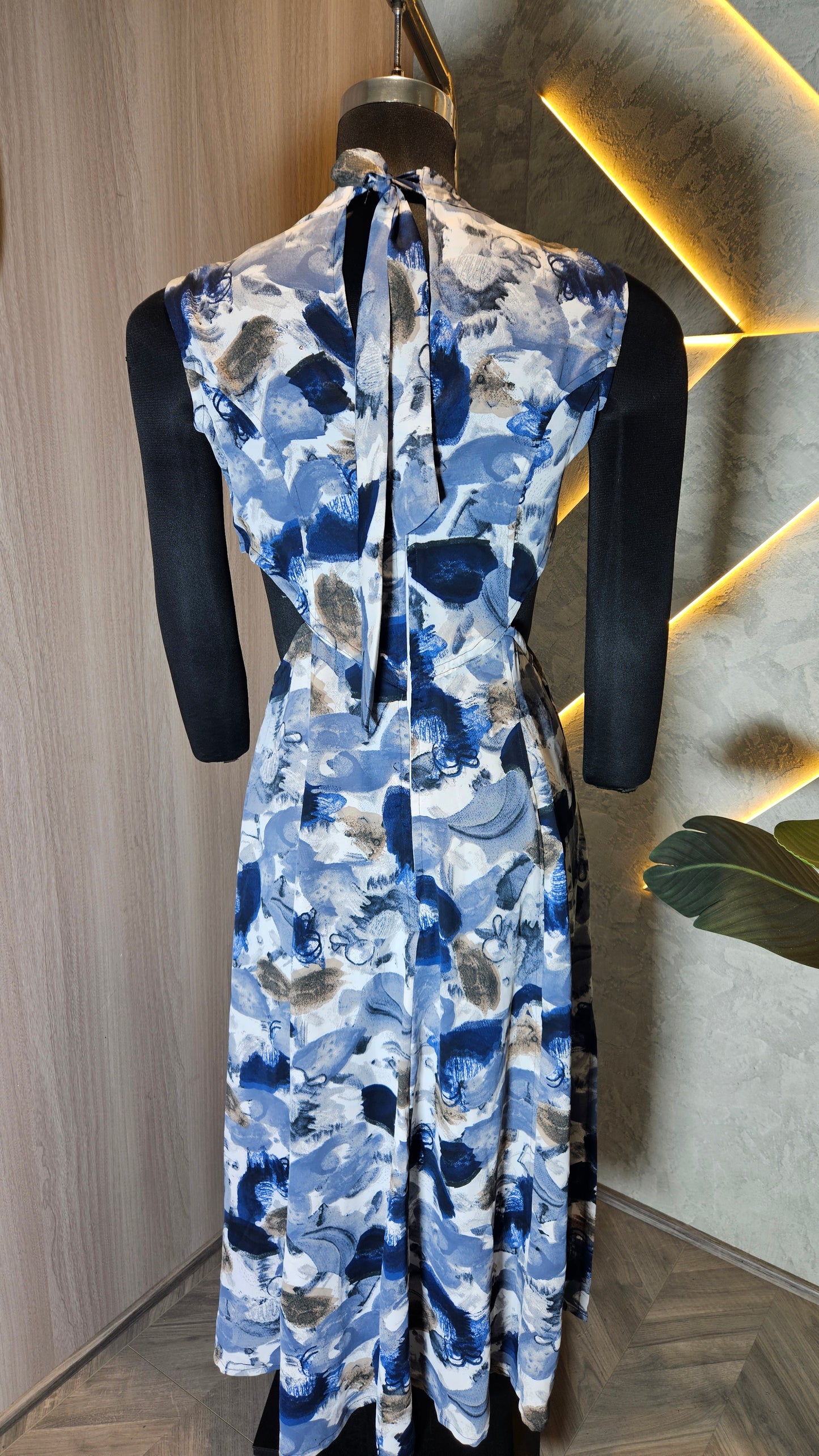 057-D-HOB Elegant Abstract Print Sleeveless A-Line Dress – Made in India