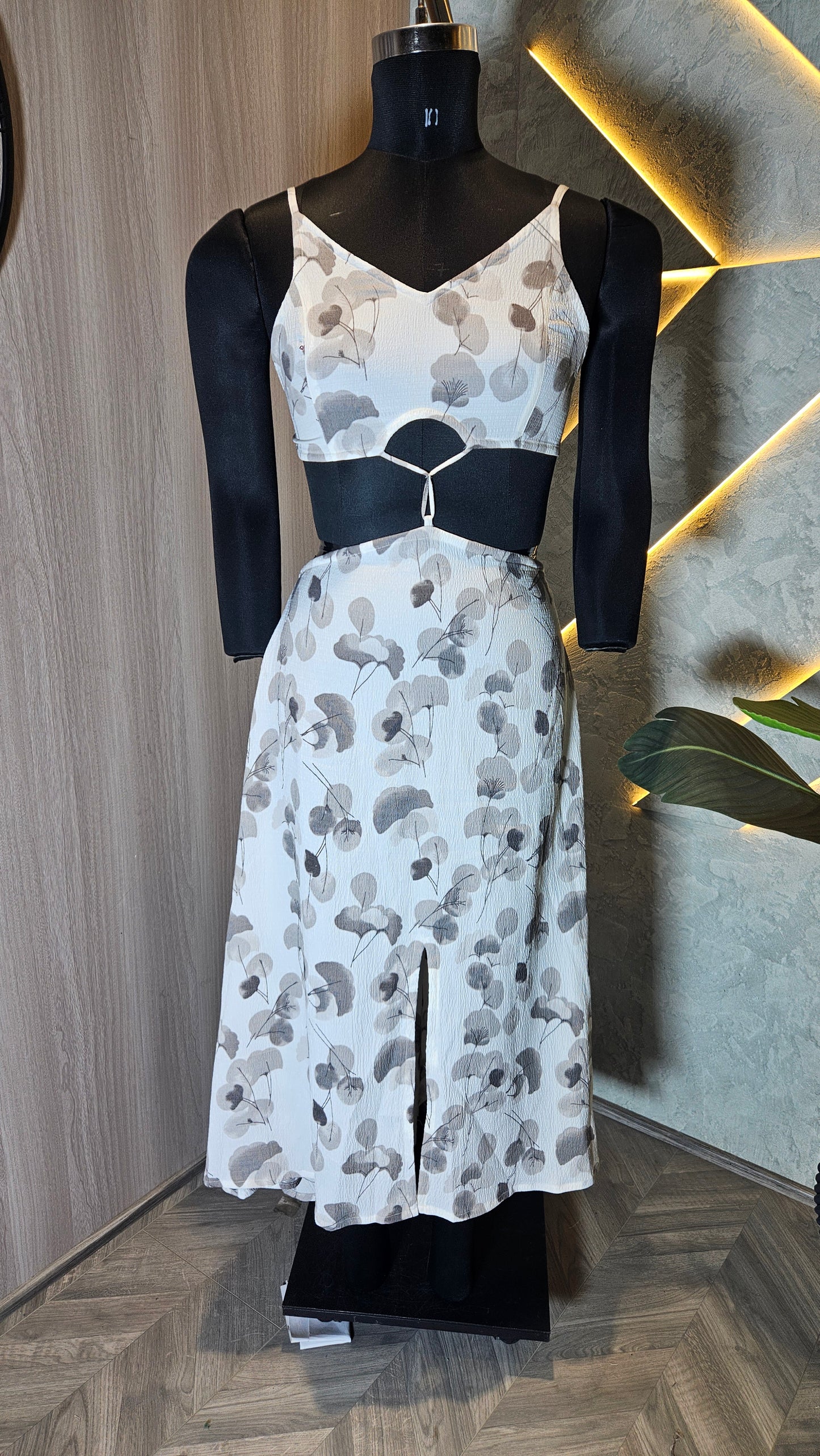 059-D-HOB Handcrafted Embroidered Boho Cotton Top – Made in India