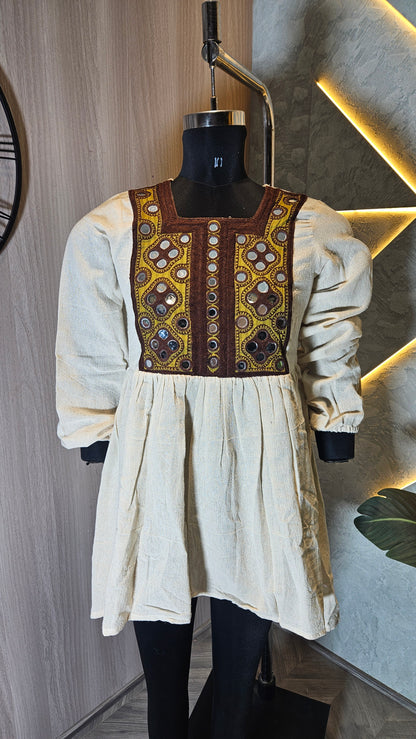 061-D-HOB Handcrafted Embroidered Boho Cotton Top – Made in India