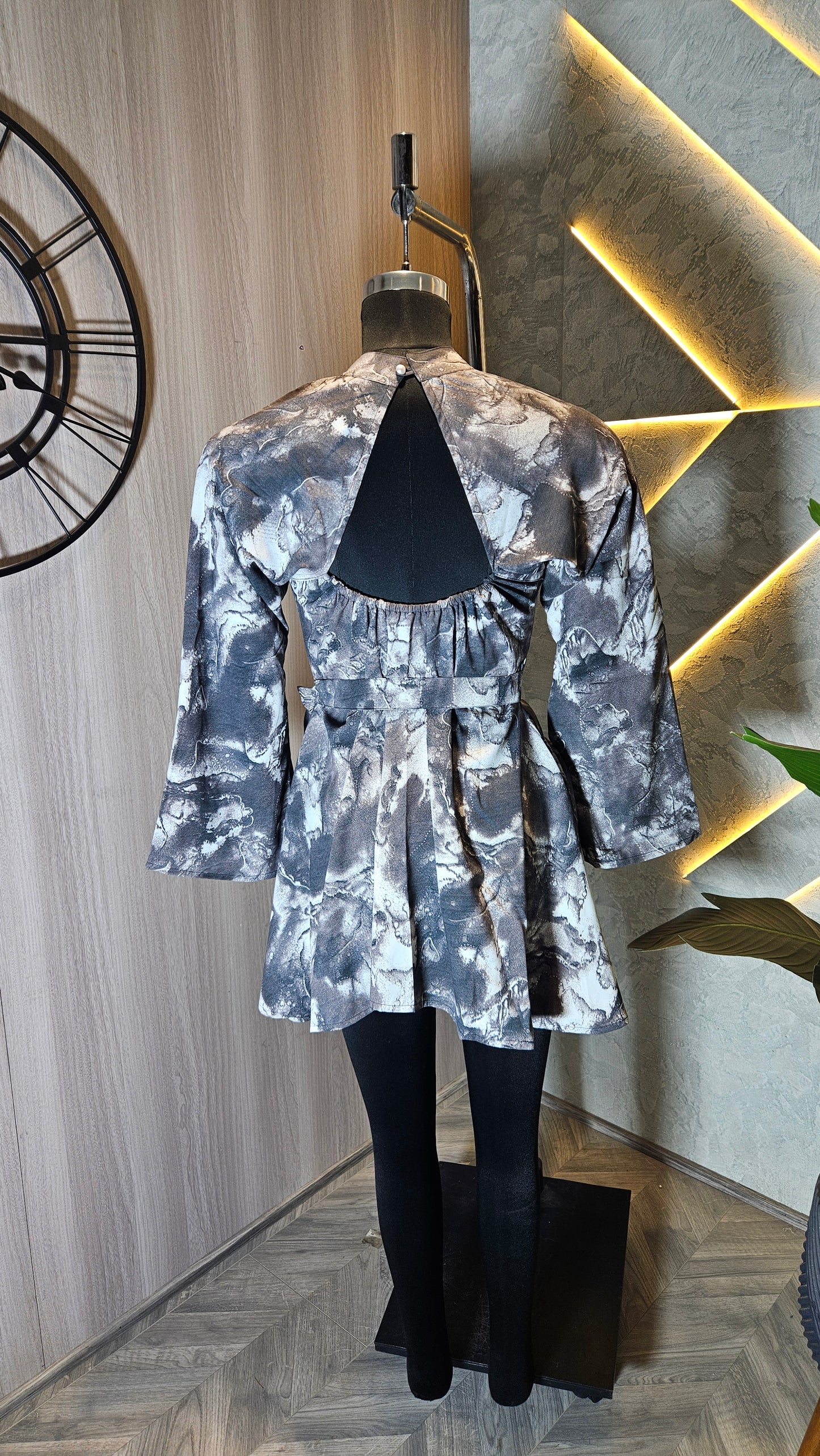 071 -D-HOB Marble Print Wrap Dress Top – Made in India