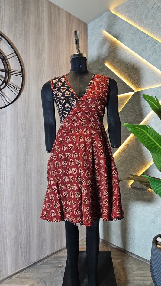 074-D-HOB Handcrafted Embroidered Boho Cotton Top – Made in India