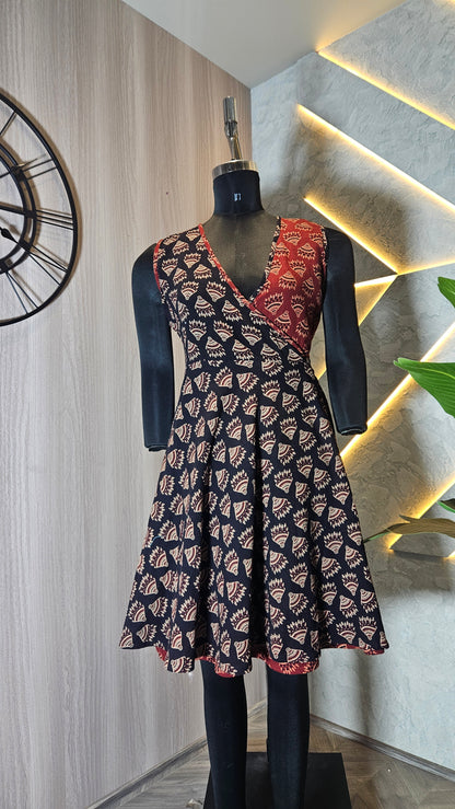 074-D-HOB Handcrafted Embroidered Boho Cotton Top – Made in India