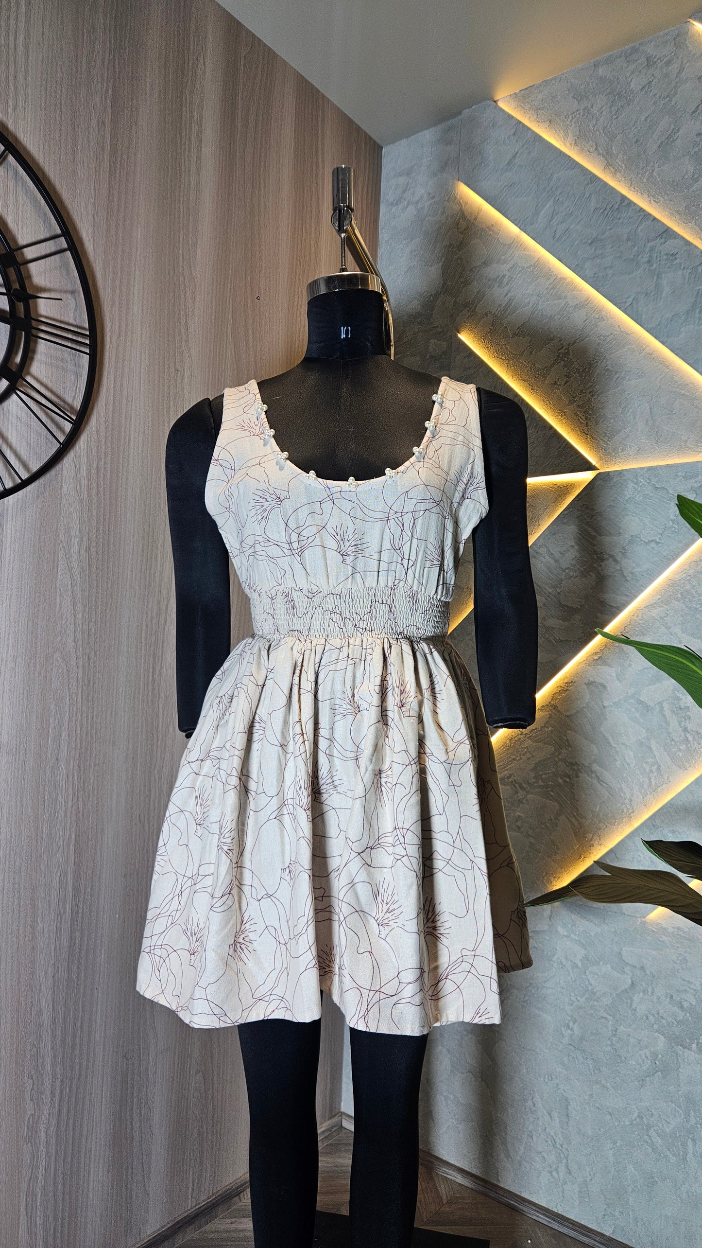 082-D-HOB Women's Sleeveless Smocked Bodice Floral Cotton Top – Made in India