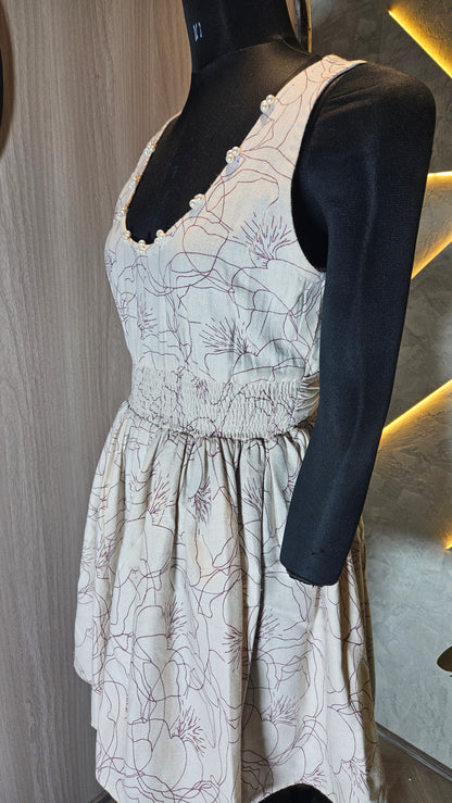 082-D-HOB Women's Sleeveless Smocked Bodice Floral Cotton Top – Made in India