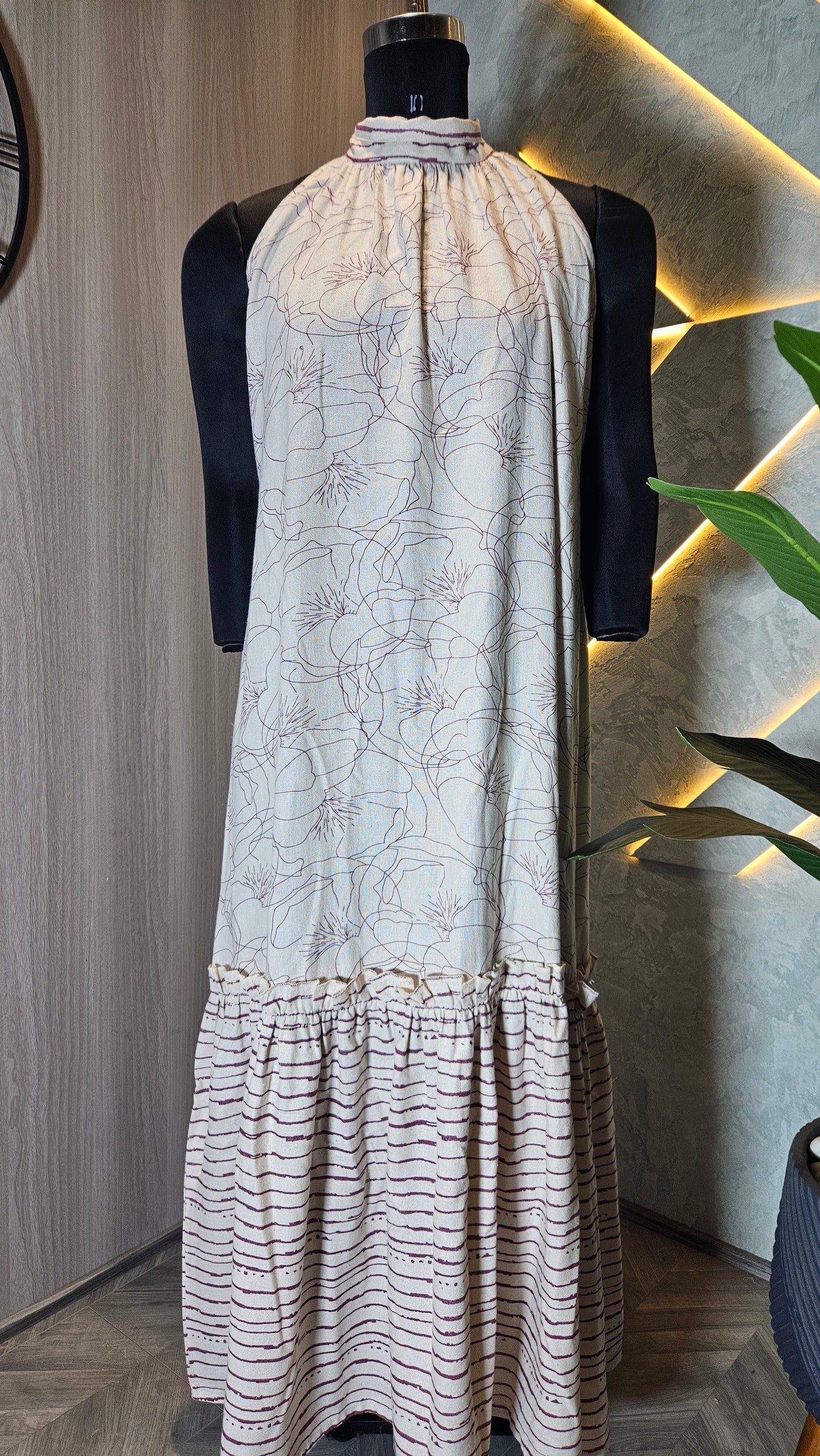 083-D-HOB Handcrafted Cotton Halter Neck Maxi Dress – Made in India