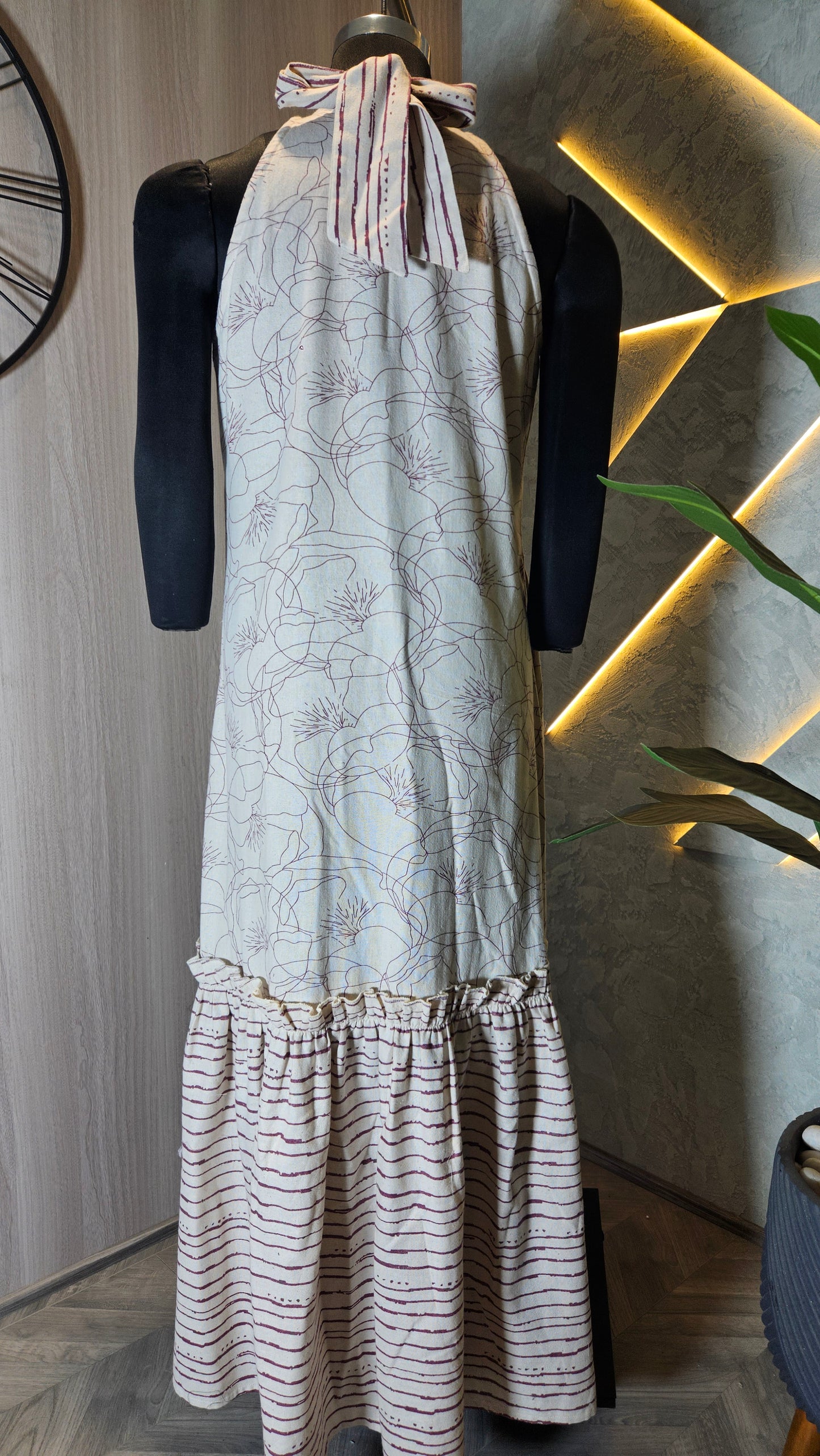 083-D-HOB Handcrafted Cotton Halter Neck Maxi Dress – Made in India