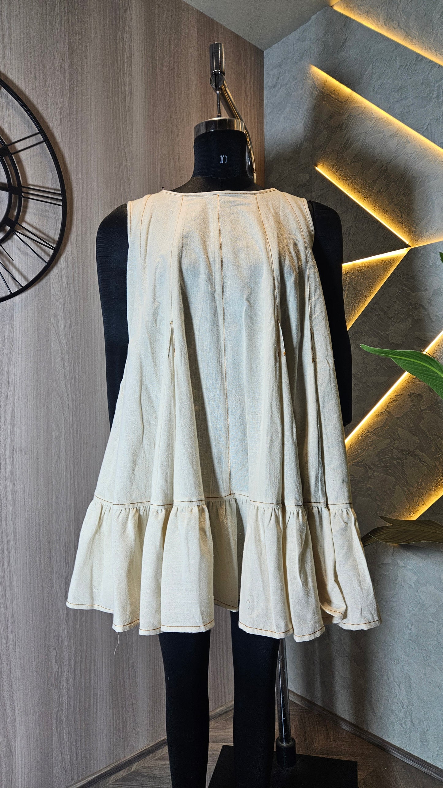 084-D-HOB Women’s Sleeveless Flared Cotton Tunic Top – Made in India